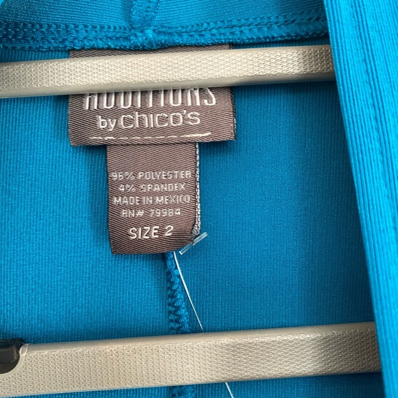 Chico’s NWT size 2 swing cardigan - Picture 2 of 4